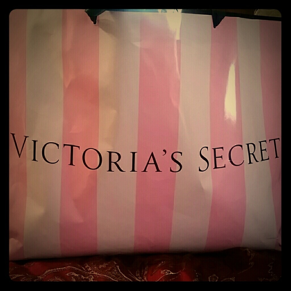 Victoria’s Secret/VS Pink Mystery Bundle - Picture 1 of 1